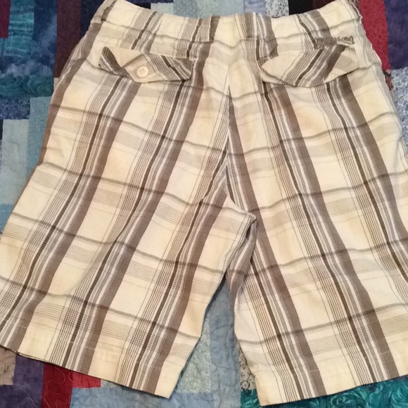 Billabong Plaid Shorts - Picture 2 of 4